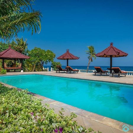 Villa Namaste - Beachfront At Lovina 10P, Pool, Bbq Banjar  Eksteriør billede