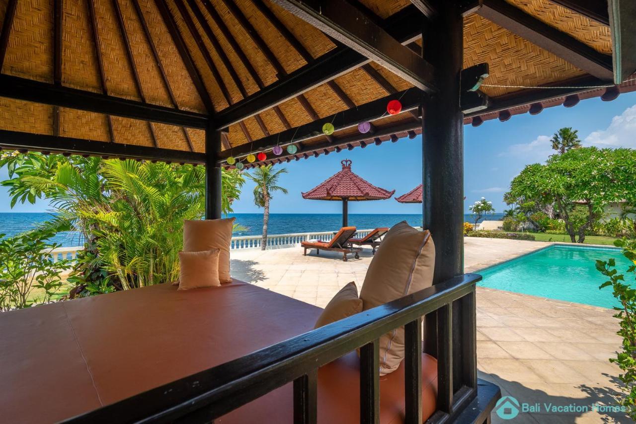 Villa Namaste - Beachfront At Lovina 10P, Pool, Bbq Banjar  Eksteriør billede
