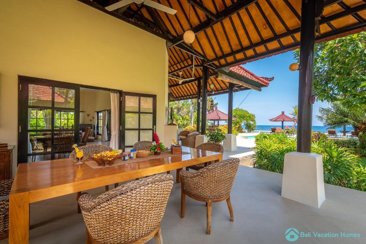 Villa Namaste - Beachfront At Lovina 10P, Pool, Bbq Banjar  Eksteriør billede
